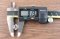 [E] น็อตยึดสายไฟ สแตนเลสชุบนิกเกิ้ล M5x10 mm พร้อมแหวนทรงสี่เหลี่ยม ขนาด 10x10 mm